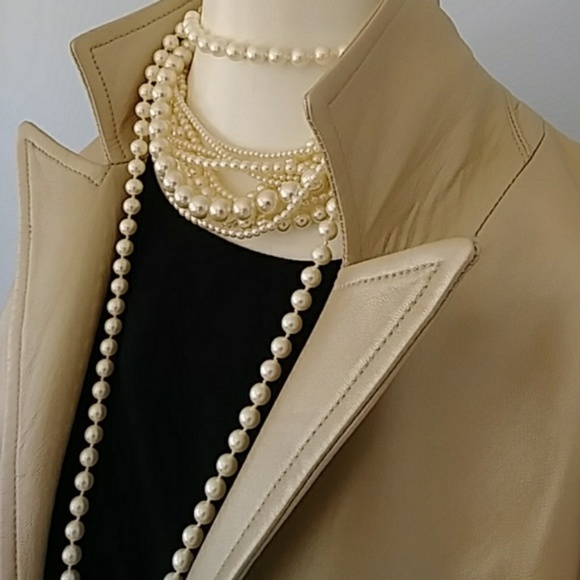 St. John Jackets & Blazers - Like New! St. John Champagne Leather Sport Coat